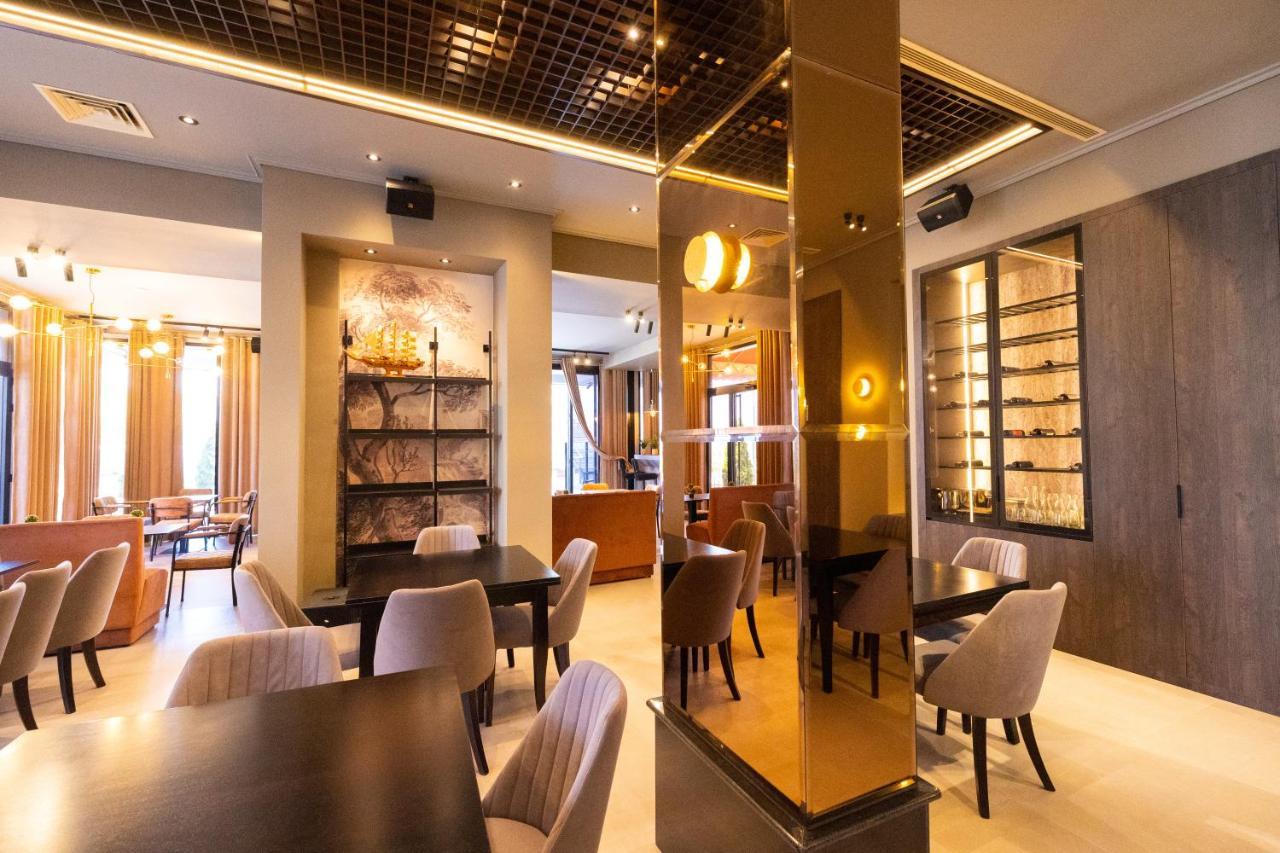 New Donantelo Hotel Vlora Kültér fotó