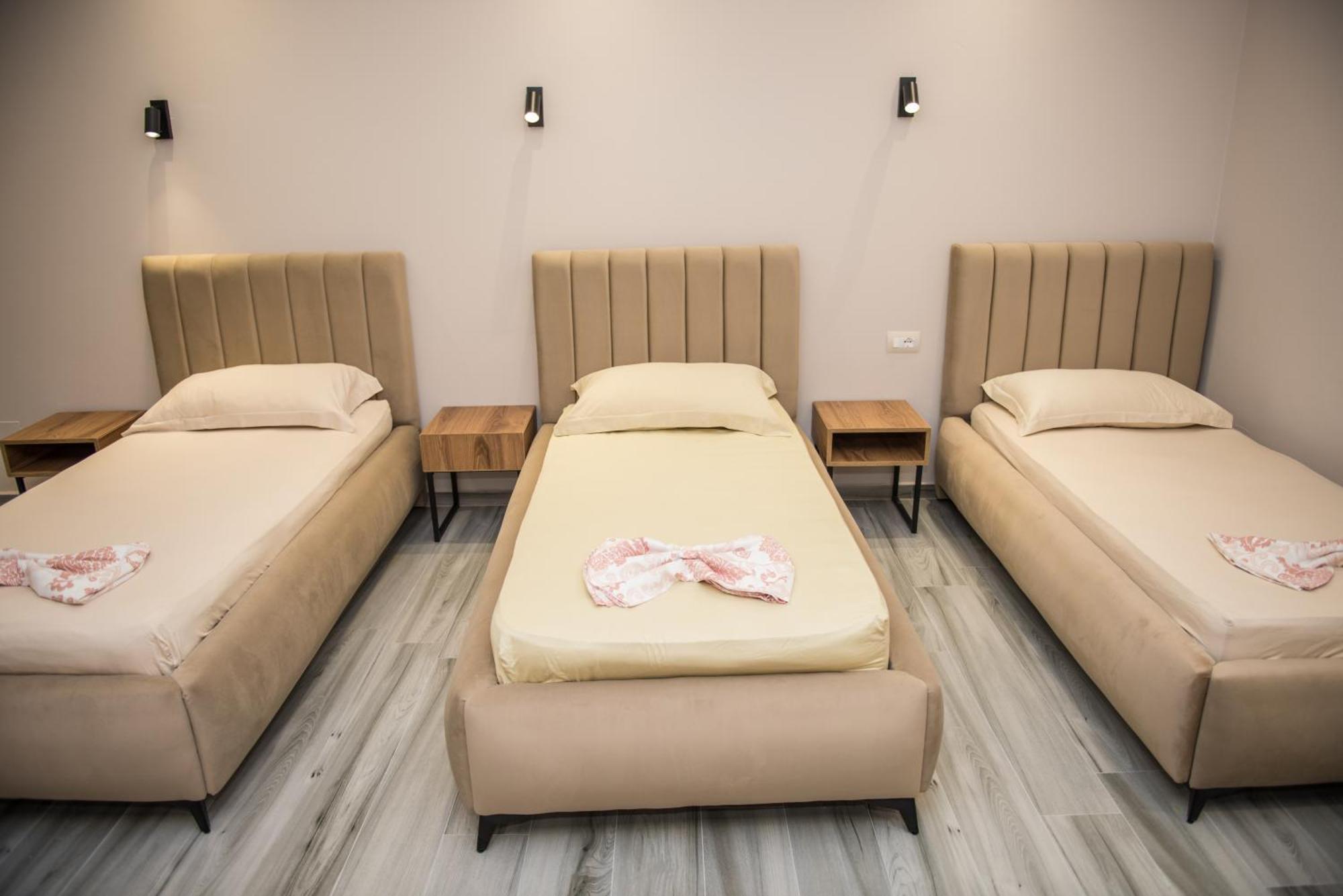 New Donantelo Hotel Vlora Kültér fotó